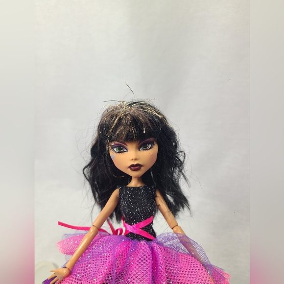 Mattel Monster High Doll Cleo De Nile 1st First Wave GOLD Tinsel Hair - Picture 9 of 9